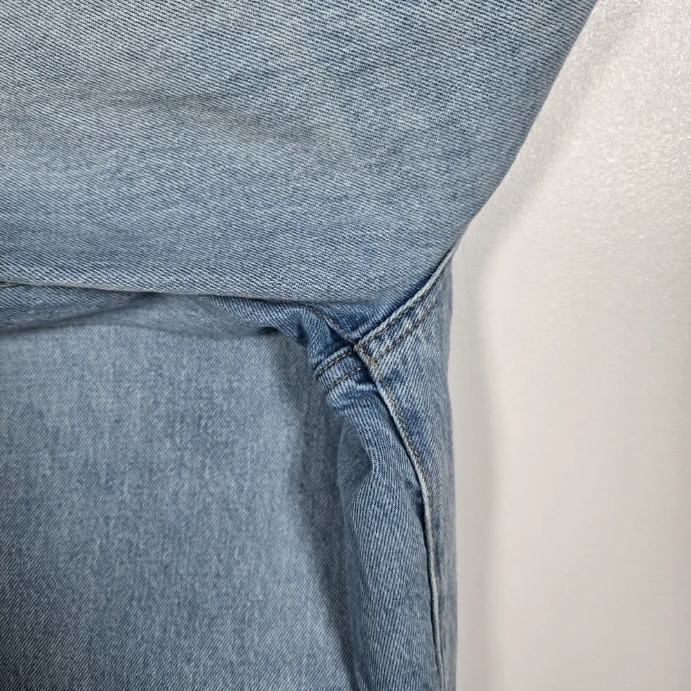 a.n.a. High Rise Vintage Straight Leg Distressed Button Fly Denim Jeans Size 6